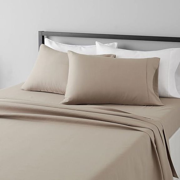 Amazon Basics Lightweight Microfiber Bed Sheet Set (Queen)