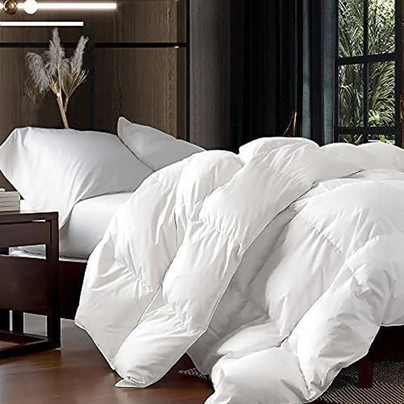 Luxurious King/California King Goose Down Comforter