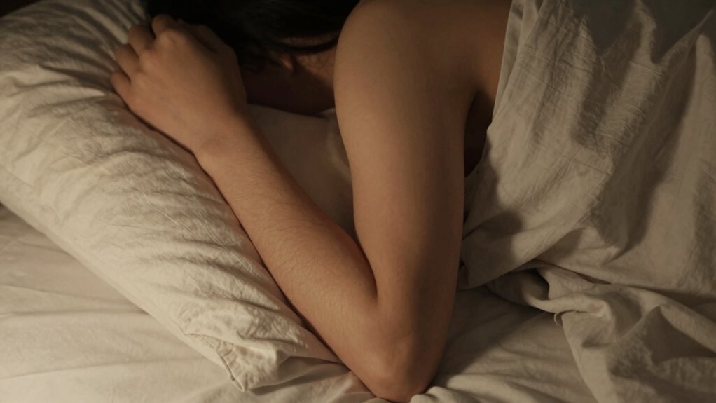 sleep positions affecting nerve pressure