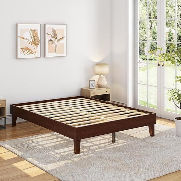 Yaheetech Queen Bed Frame with Wooden Slats