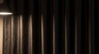 curtains block streetlight glare