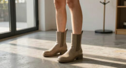 12 Best Minimalist Boots in 2026
