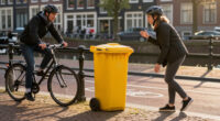 Amsterdam Plaatst Prullenbak Midden Op Fietspad: 'Een Giller' - Nos.nl