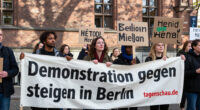 Demonstration Gegen Steigende Mieten In Berlin - Tagesschau.de